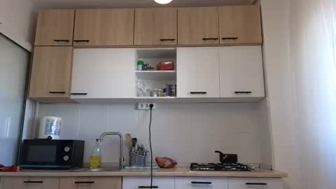 Liza online show from 02-10-25, 09:47