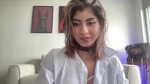 Lizeth online show from 05-18-26, 05:41