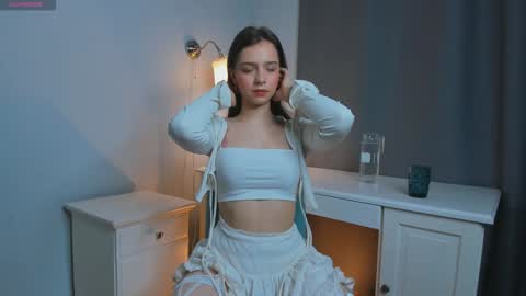Snapshot of lizbethbiers chatting on 12-18-24, 03:26 Hello there im Amelia Im new here Lets have fun online show from 12-18-24, 03:26