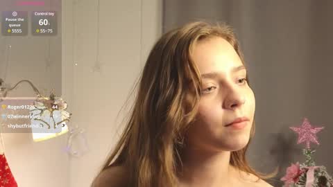 Snapshot of lizbethbiers chatting on 12-28-24, 12:13 Hello there im Amelia Im new here Lets have fun online show from 12-28-24, 12:13