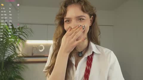 Hello there im Amelia Im new here Lets have fun online show from 05-31-26, 03:26