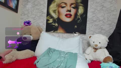 Snapshot of lizbetth360 chatting on 03-12-25, 07:38 Mariana online show from 03-12-25, 07:38