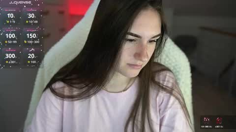 Snapshot of lizzi_fox chatting on 09-30-25, 07:02 Lizi-Fox online show from 09-30-25, 07:02