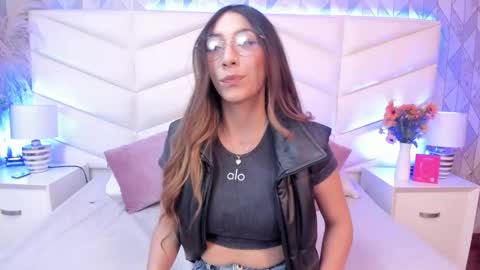 LIZZI online show from 02-14-26, 07:21