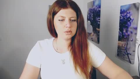 Snapshot of lizzy_koul chatting on 06-18-26, 10:41 Lizzy3 online show from 06-18-26, 10:41