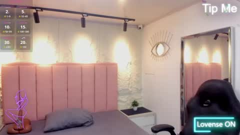 Lizzy online show from 07-14-26, 07:30