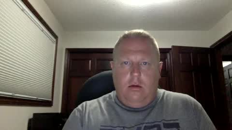 lkn4fun32 online show from 05-02-26, 05:23