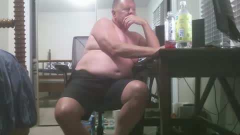 Snapshot of lkn4hairy chatting on 04-04-26, 05:27 Lkn4hairy online show from 04-04-26, 05:27