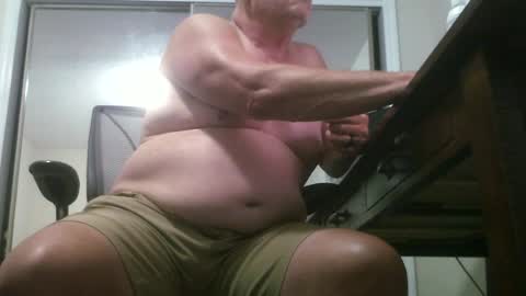Snapshot of lkn4hairy chatting on 06-21-26, 04:26 Lkn4hairy online show from 06-21-26, 04:26