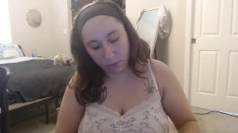 llena_de_lechee online show from 09-08-25, 02:16