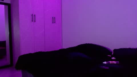 lliamm 2 online show from 03-21-26, 08:19