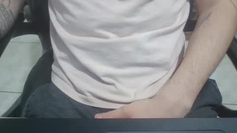 Snapshot of lllllpower chatting on 09-28-25, 12:43 lllllpower online show from 09-28-25, 12:43