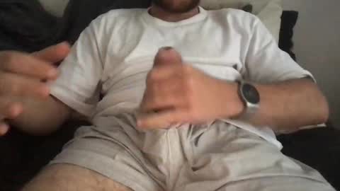 lloydb3600 online show from 10-29-25, 08:49