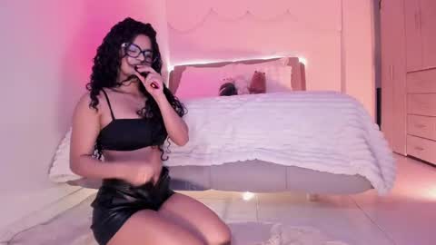 Kloe see you 28-11  to celebrate my birthday online show from 09-27-25, 01:43