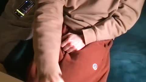 Snapshot of lngstck chatting on 12-22-24, 05:53 john online show from 12-22-24, 05:53