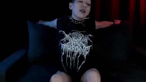 Lynx Mist online show from 12-18-25, 11:11