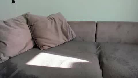 Emi online show from 03-02-26, 05:08