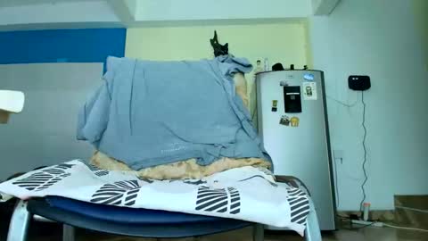 edwin online show from 02-25-26, 08:18