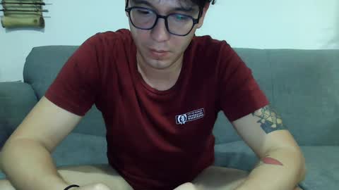 Snapshot of lobomx19 chatting on 02-27-25, 01:48 Lobo online show from 02-27-25, 01:48