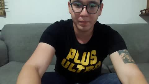 Snapshot of lobomx19 chatting on 04-02-26, 12:30 Lobo online show from 04-02-26, 12:30