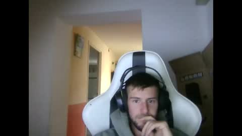 lobo online show from 09-11-25, 01:44