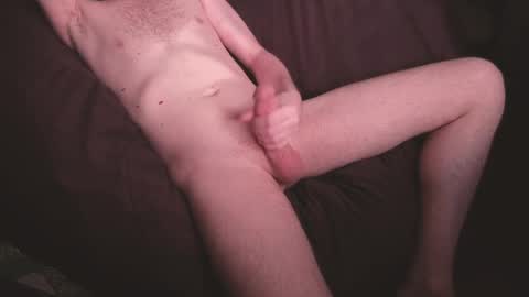 Snapshot of lockeandloaded chatting on 05-01-26, 04:39 Locke online show from 05-01-26, 04:39