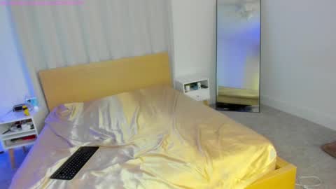 Snapshot of lodaddy_gets_dirty chatting on 02-25-25, 05:52 lolo 3 online show from 02-25-25, 05:52