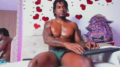 Snapshot of logan_drakex chatting on 07-10-26, 04:39 LOGAN DRAKE online show from 07-10-26, 04:39