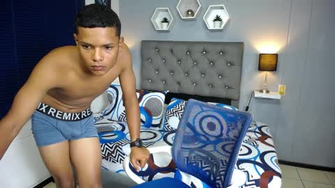 Snapshot of logan_freed chatting on 04-07-26, 02:39 Logan Freed online show from 04-07-26, 02:39