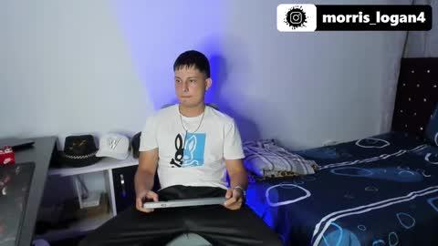 Logan morris online show from 02-02-25, 01:02