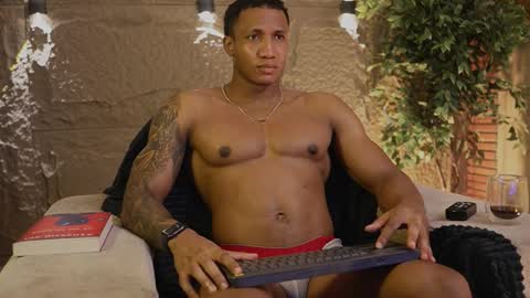 logan_varela online show from 11-27-25, 09:50