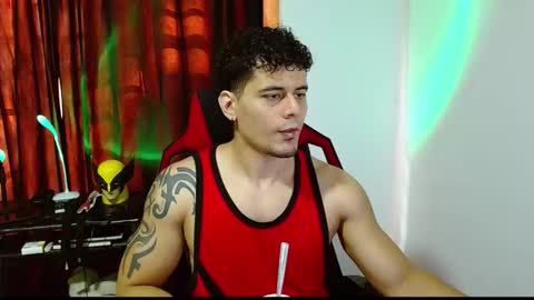 Snapshot of loganandrwz chatting on 02-26-26, 08:30 Loganandrwz online show from 02-26-26, 08:30