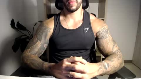Snapshot of loganhod chatting on 06-11-26, 03:59 Logan Wolfp online show from 06-11-26, 03:59