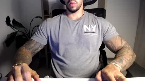 Snapshot of loganhod chatting on 06-14-26, 02:24 Logan Wolfp online show from 06-14-26, 02:24