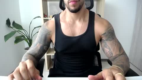 Snapshot of loganhod chatting on 06-15-26, 04:20 Logan Wolfp online show from 06-15-26, 04:20