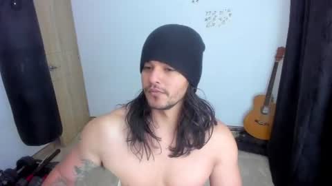 Snapshot of loganhot22 chatting on 06-14-26, 11:23 Logan online show from 06-14-26, 11:23