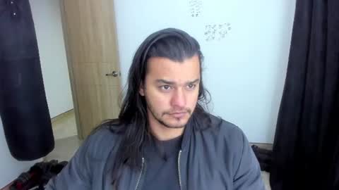 Snapshot of loganhot22 chatting on 07-12-26, 07:10 Logan online show from 07-12-26, 07:10