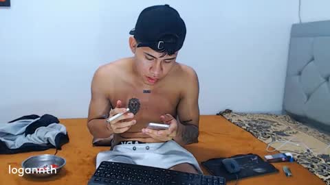 Snapshot of logannthh chatting on 12-14-24, 10:34 logannthh online show from 12-14-24, 10:34