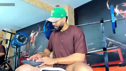 U can call me Logan online show from 07-27-26, 12:39