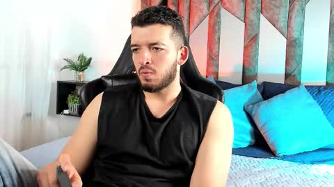 Snapshot of loganwolfjs chatting on 02-28-26, 04:13 Logan Wolf online show from 02-28-26, 04:13