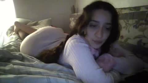 Snapshot of lola3150 chatting on 10-31-25, 02:34 JOYA online show from 10-31-25, 02:34