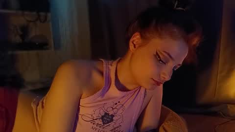 lola online show from 04-20-26, 08:39