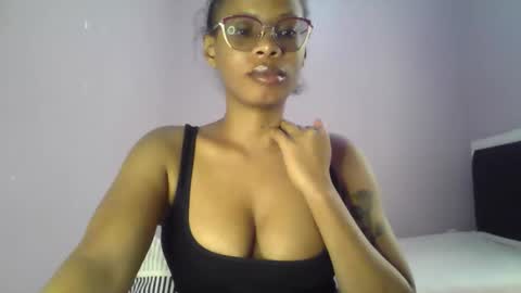 Lola Coco online show from 04-02-26, 04:54