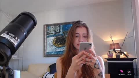 Snapshot of lola_dinky chatting on 05-13-26, 01:19 Lola online show from 05-13-26, 01:19