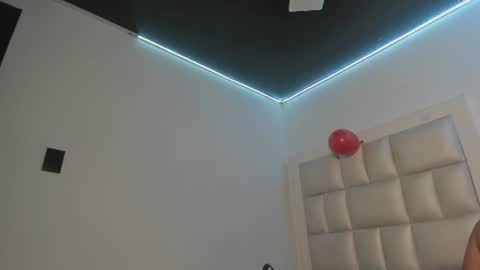 Snapshot of lola_js chatting on 07-14-26, 12:11 lola_js online show from 07-14-26, 12:11
