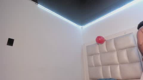 Snapshot of lola_js chatting on 07-17-26, 12:01 lola_js online show from 07-17-26, 12:01