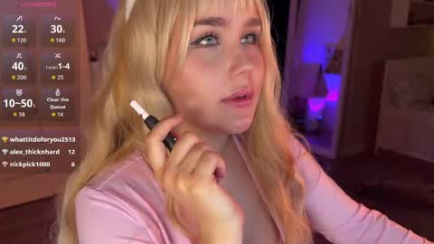 lola_razee online show from 04-16-26, 09:39