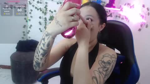 Lola  online show from 05-28-26, 02:14