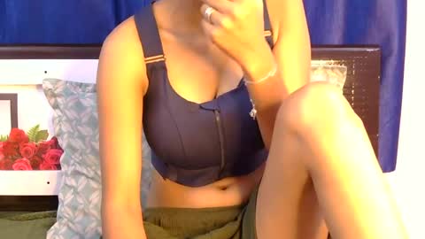 Snapshot of lolaa_darling chatting on 07-02-26, 09:48 lolaa online show from 07-02-26, 09:48