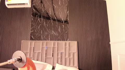 Lola Angel online show from 01-17-26, 07:50